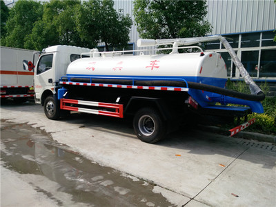 眉山地區(qū)5方沼氣池吸糞車報價