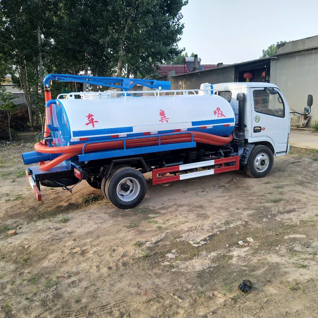 二手吸糞車市場解析 國五帶手續、真空吸糞車與無牌車的選購指南